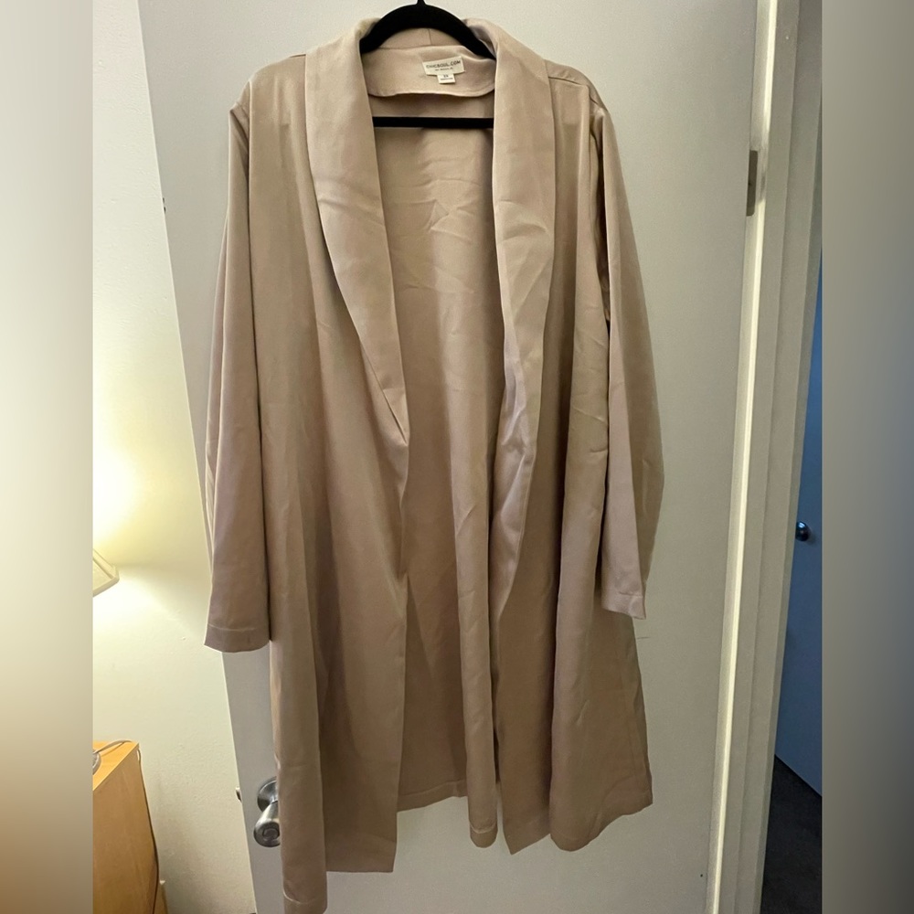 Chic Soul Silky Satin Robe